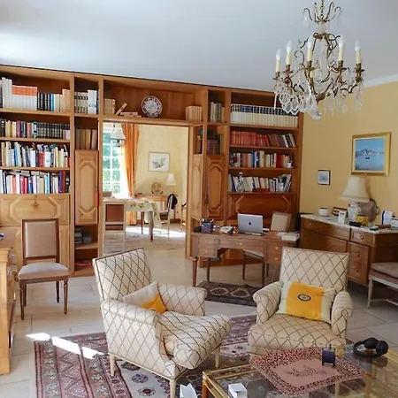 Magnificent House At The Doorstep Of Paris & Versailles וילה *